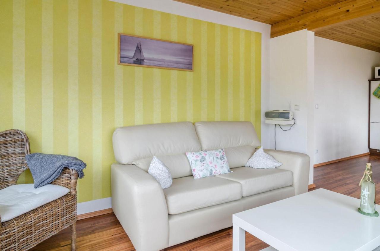 Ferienwohnung Erdgeschoss 于伯林根 外观 照片